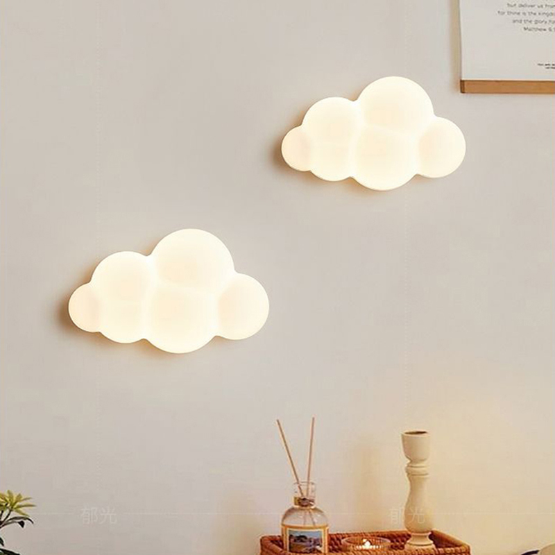 Baby Nursery Modern - Lampu dinding awan putih untuk kamar